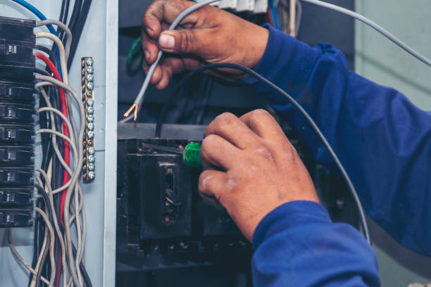 Best Affordable Emergency Electrician  in Forty Fort, PA